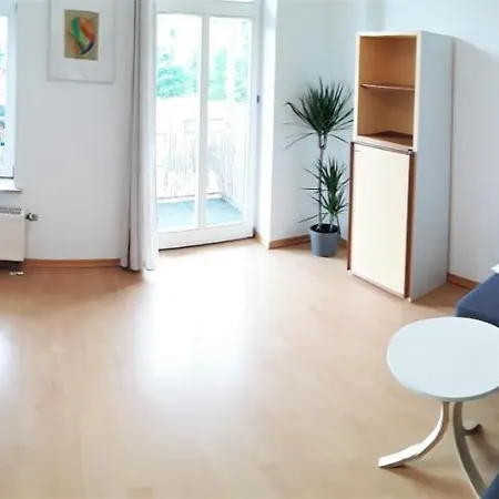 Schoene, Ruhige Zweiraumwohnung Im Angesagten Altlindenau 라이프치히