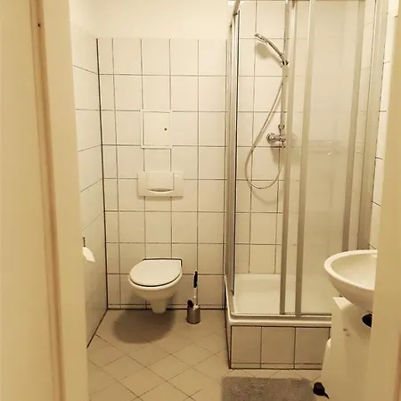 Schoene, Ruhige Zweiraumwohnung Im Angesagten Altlindenau *