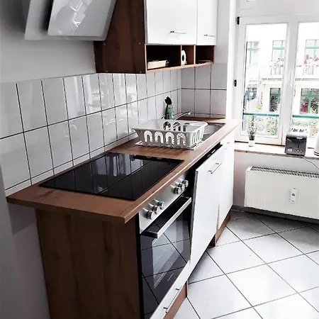 아파트 Schoene, Ruhige Zweiraumwohnung Im Angesagten Altlindenau 라이프치히