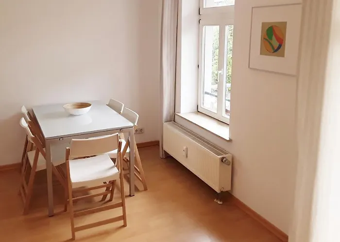 Apartman Schoene, Ruhige Zweiraumwohnung Im Angesagten Altlindenau