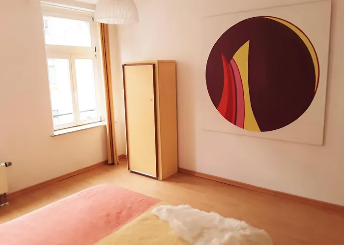 Schoene, Ruhige Zweiraumwohnung Im Angesagten Altlindenau Apartman Lipcse