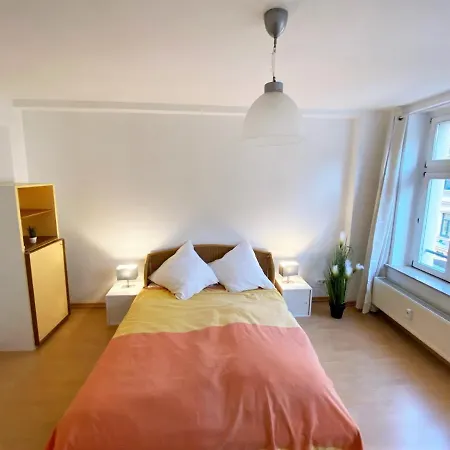 Schoene, Ruhige Zweiraumwohnung Im Angesagten Altlindenau לייפציג