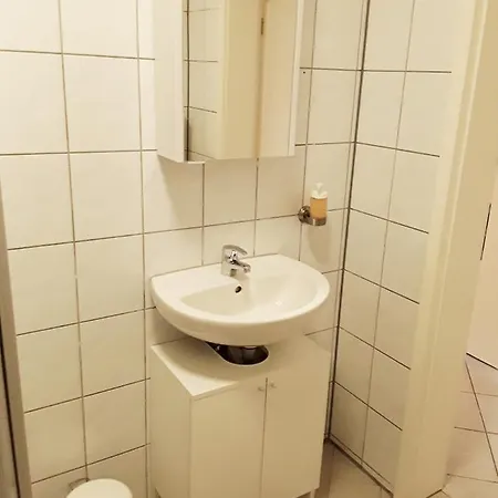 Schoene, Ruhige Zweiraumwohnung Im Angesagten Altlindenau * 莱比锡