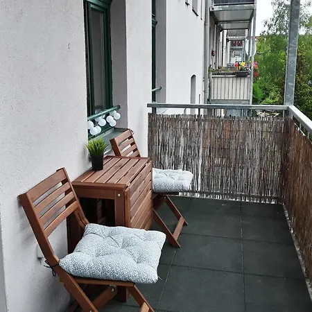 Schoene, Ruhige Zweiraumwohnung Im Angesagten Altlindenau * 라이프치히