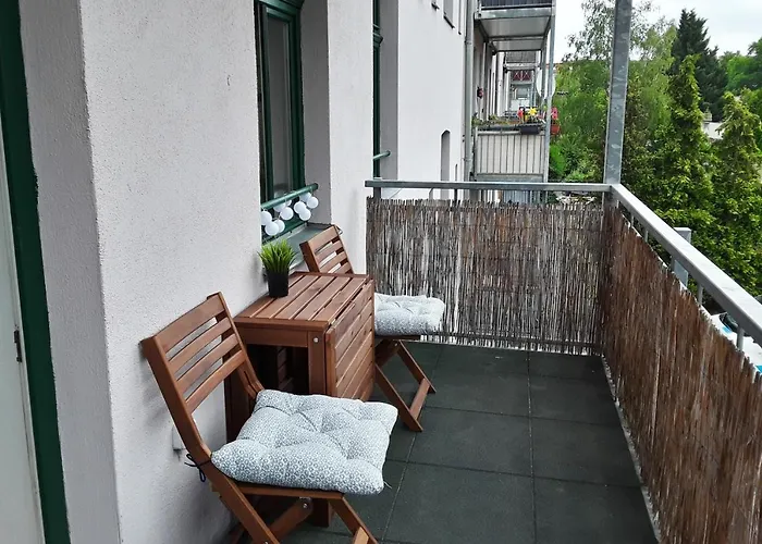 Schoene, Ruhige Zweiraumwohnung Im Angesagten Altlindenau * Leipzig