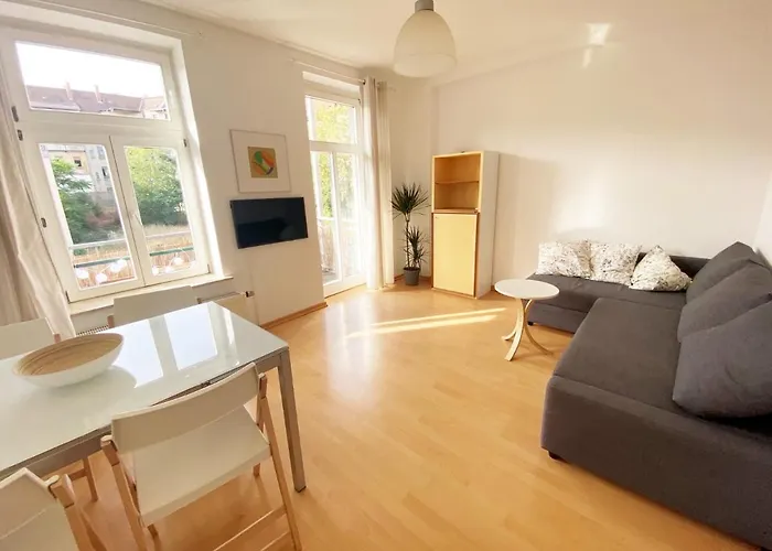 Apartment Schoene, Ruhige Zweiraumwohnung Im Angesagten Altlindenau Leipzig